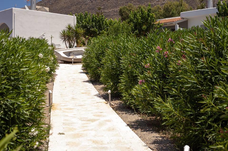 Artemis Seafront Apartments Petres  Exterior photo